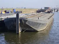 Barge (With Certificate)